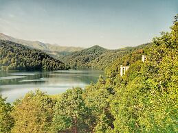 Goy Gol Lake Resort