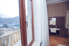 Goy Gol Lake Resort