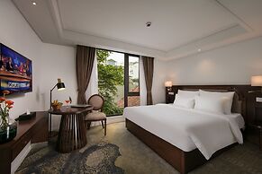 The Oriental Jade Hotel