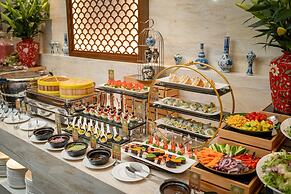 The Oriental Jade Hotel