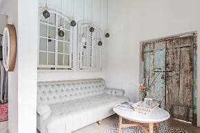 Veranda House