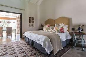 Veranda House