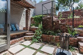 Veranda House