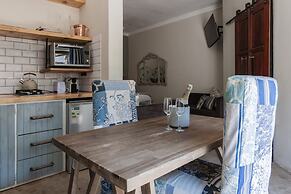 Veranda House