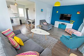 Sandbanks Sleeps 4 Beach Pass & 1 Dog