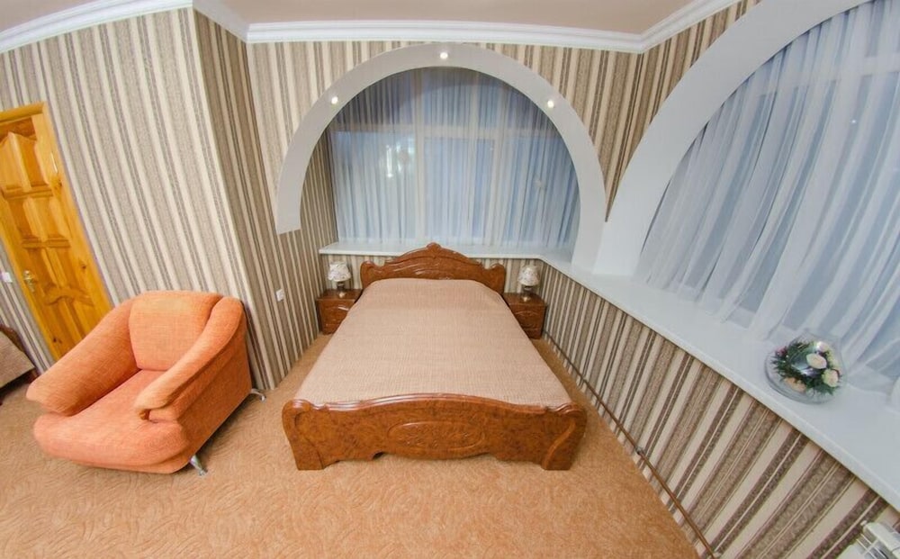 Mihail Hotel