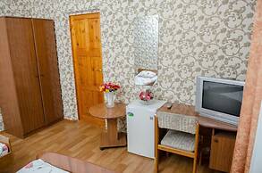 Mihail Hotel