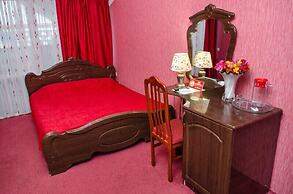 Mihail Hotel