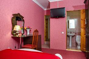 Mihail Hotel