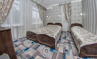 Mihail Hotel
