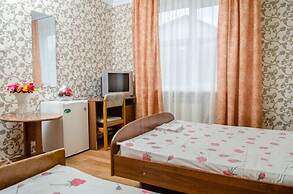 Mihail Hotel