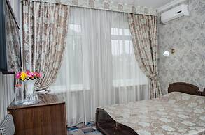 Mihail Hotel