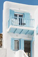 Mykonian Mews