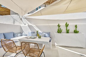 Mykonian Mews