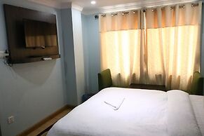 Hotel Samrajya