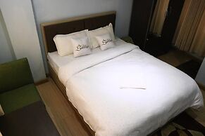 Hotel Samrajya