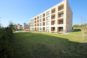Menada Apartments in Villa Yurta