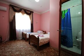 Rozali Guest House