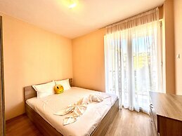 Menada Apartments in Messembria Resort
