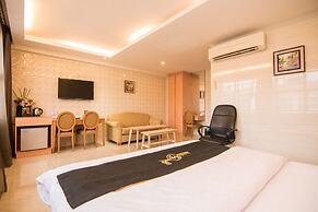 Suwara Hotel