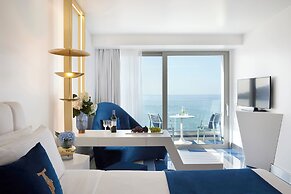 I Resort Beach Hotel & Spa