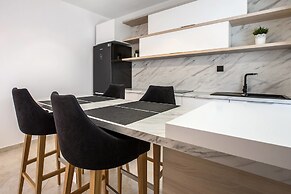 Villa M