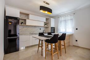Villa M