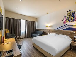 ibis Styles Athens Routes