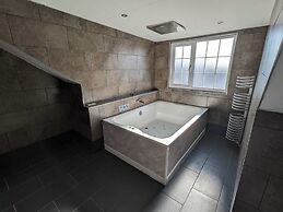 Ormsby Townhouse