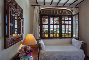 Diani Blue
