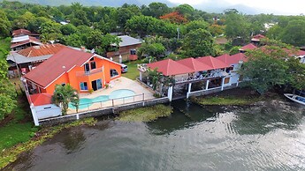 Chalet Castillo