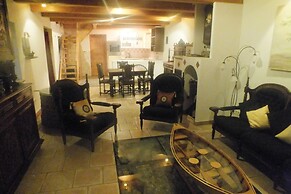 Rheinufer Lodge