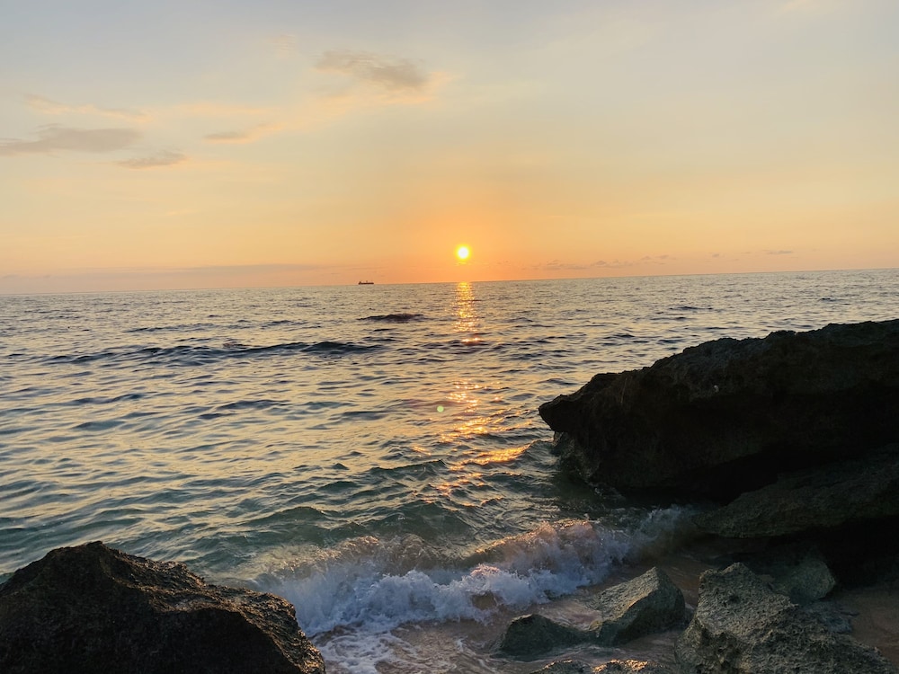 Hotel G Beach Resort and Restobar
