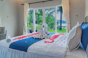 The Hawk's Nest Resort