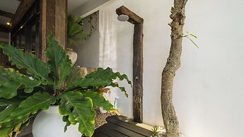 Villa Metisse by Villa Finder