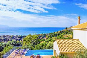 Villa Louloudia