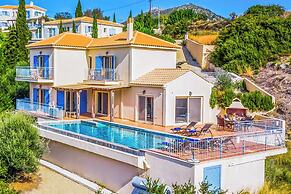 Villa Louloudia