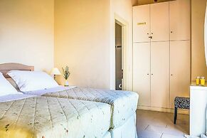 Villa Louloudia