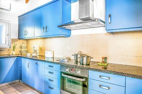 Villa Louloudia