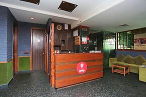 FabHotel The Townhouse