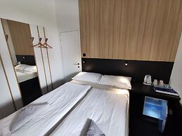 Cha Cha Rooms