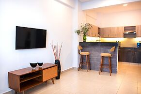 L'Aziz Suites