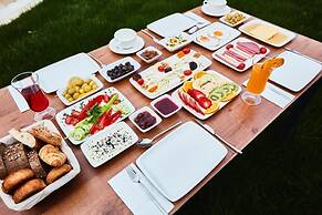 Ruwais Hotel