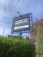 Victoria Lodge