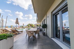Villa Constandinos