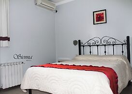 Hotel Sienna