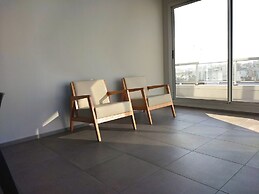 Independencia 1302 6E by HB