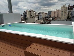 Independencia 1302 6E by HB