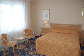 Mithos hotel