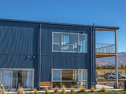 Pukaki Air Lodge